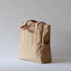 LEATHER HANDLE TOTE BAG